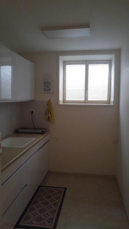 Sabba'S Apartment Kefar Sava Exteriör bild